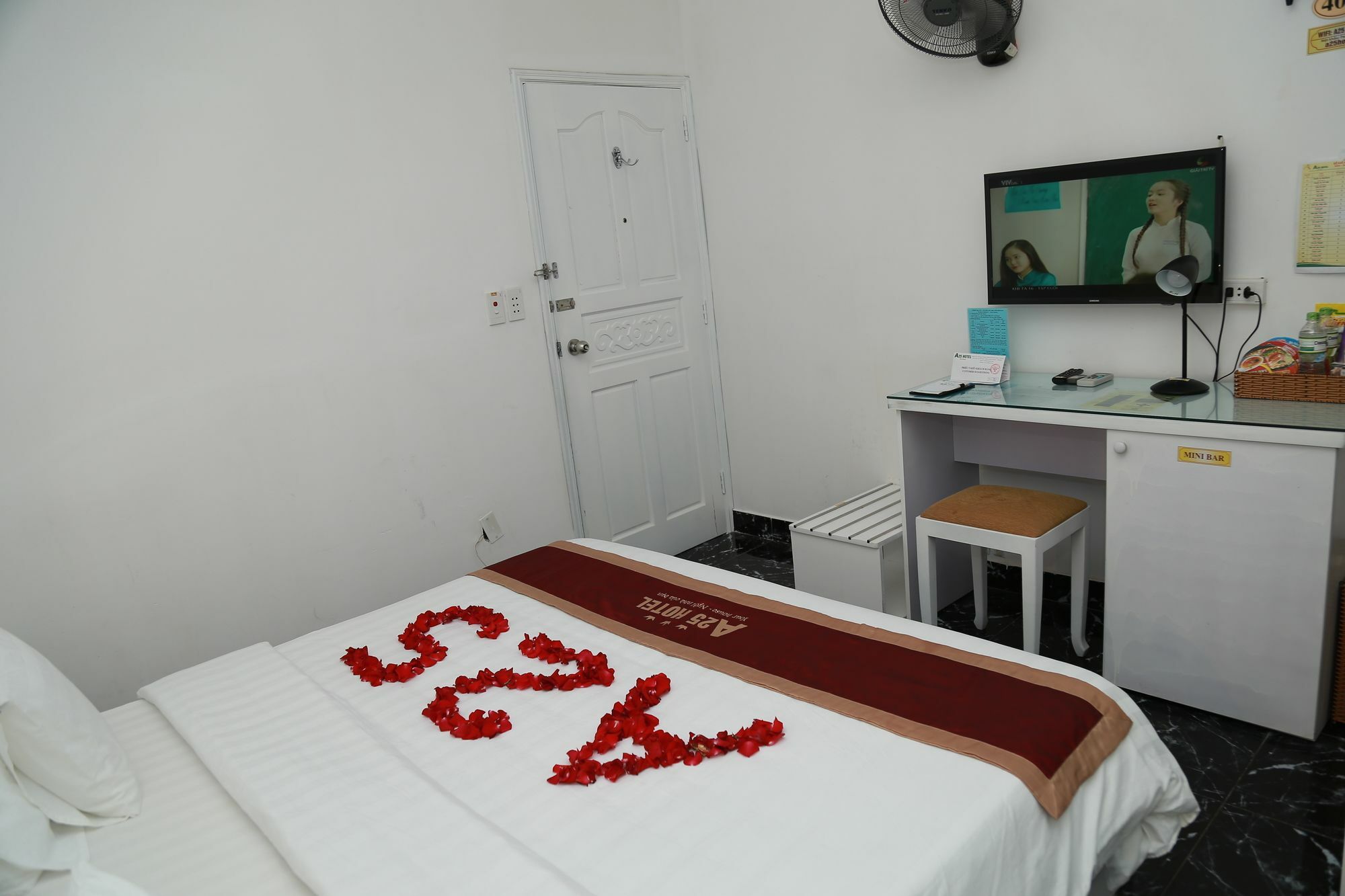A25 Hotel - 19 Bui Thi Xuan Ho Chi Minh City Exterior photo